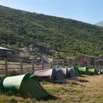 Stanový tábor na Refuge de l´Onda