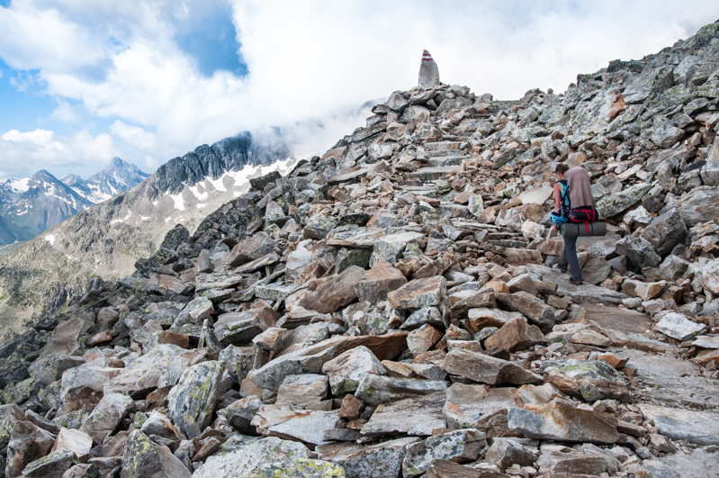 Krajobraz wokół schroniska Olperer Hütte